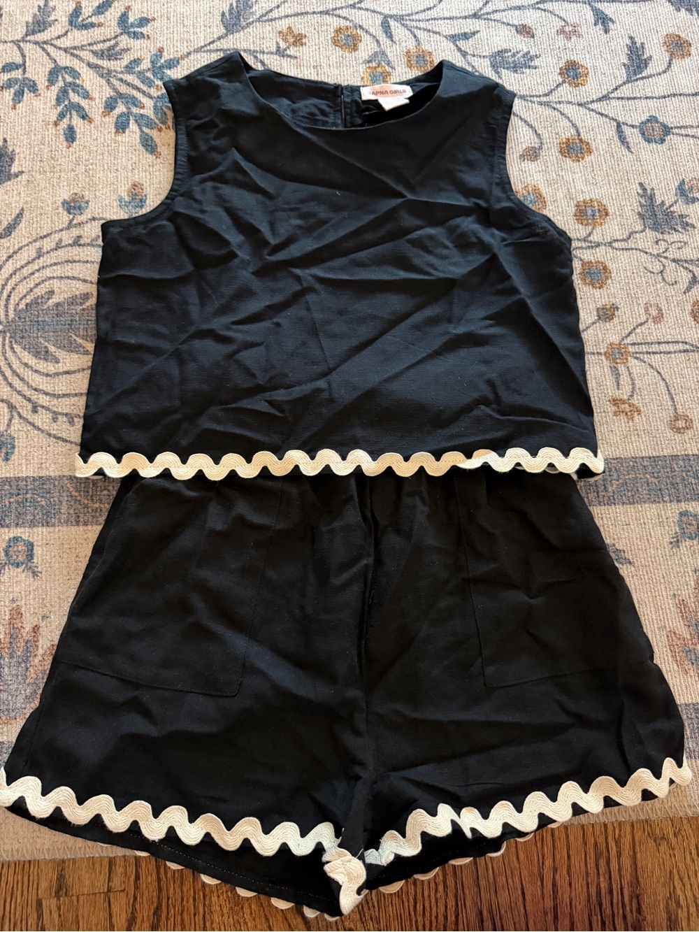 Japna Girls Black Top with Pink Label